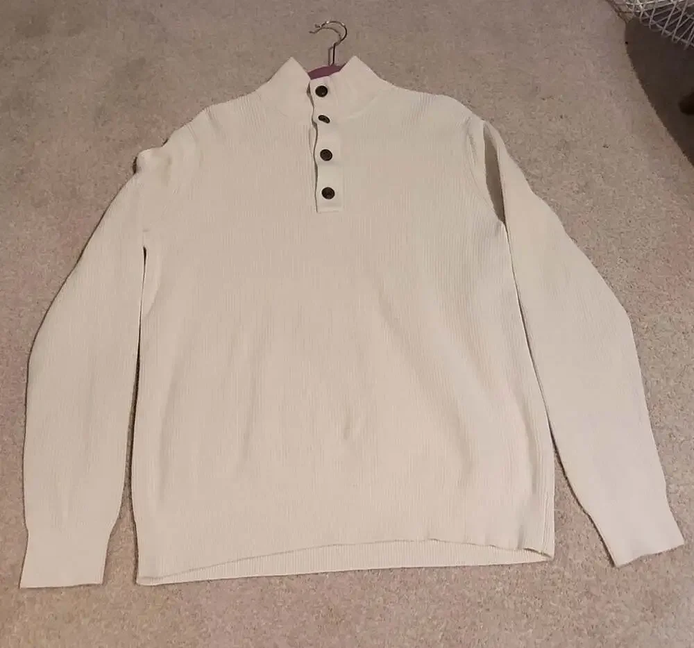 Banana Republic Men's Cream Ribbed Button-Neck Pullover Sweater